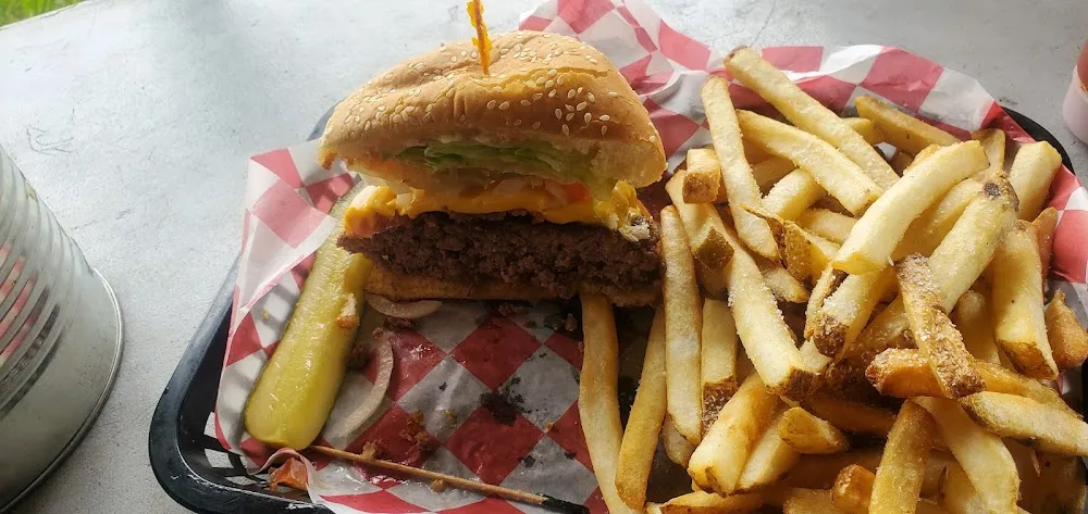 Buckley Bacon Cheeseburger